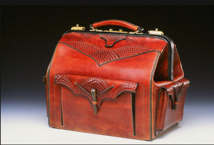 Original Doctor Bags – Edgar Leather Belts